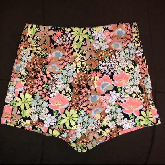 NWT Forever 21 Girl’s Floral Skort - Picture 2 of 7